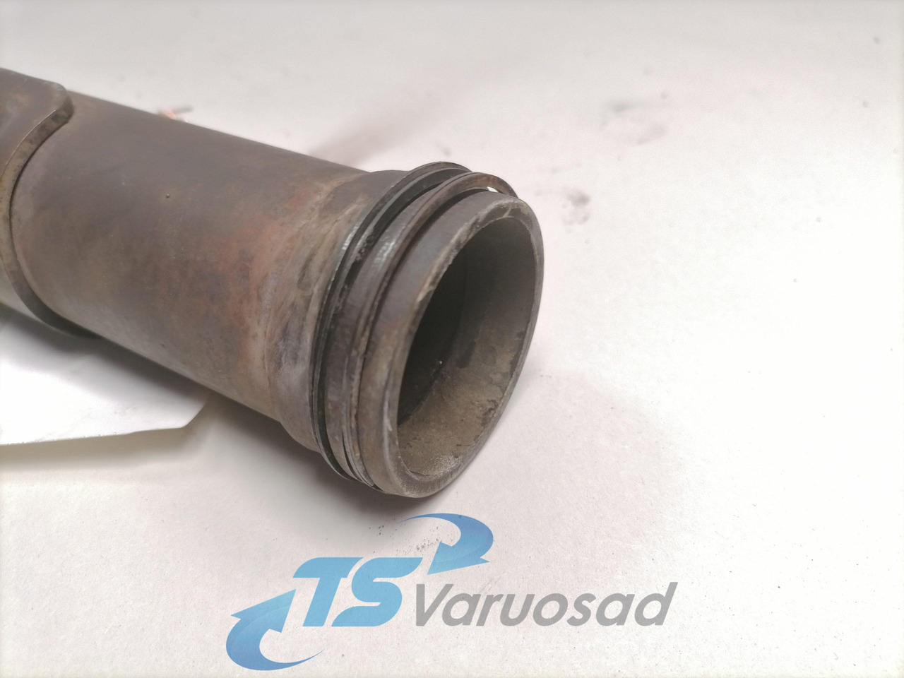 Scania EGR pipe 1528100 - Abgaskrümmer für LKW: das Bild 3 Scania EGR pipe 1528100 - Abgaskrümmer für LKW: das Bild 3