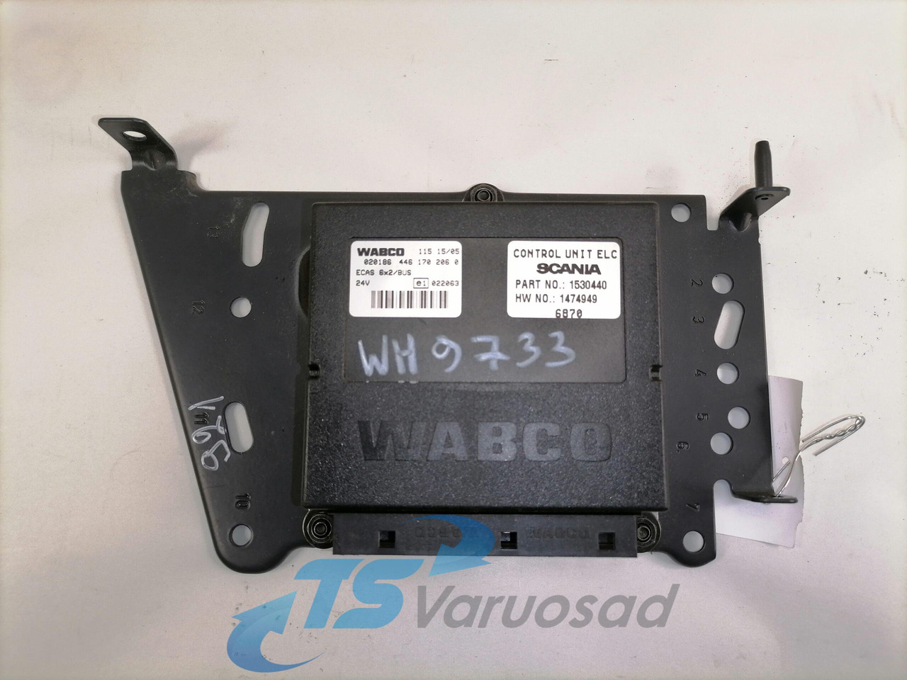Scania Ecu, ECAS 1530440 - Steuergerät für LKW: das Bild 4 Scania Ecu, ECAS 1530440 - Steuergerät für LKW: das Bild 4