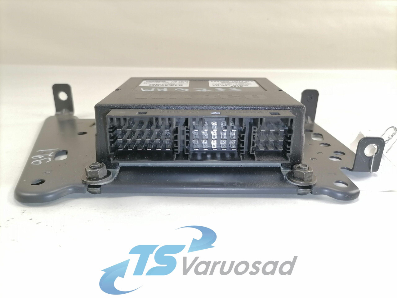 Scania Ecu, ECAS 1530440 - Steuergerät für LKW: das Bild 2 Scania Ecu, ECAS 1530440 - Steuergerät für LKW: das Bild 2