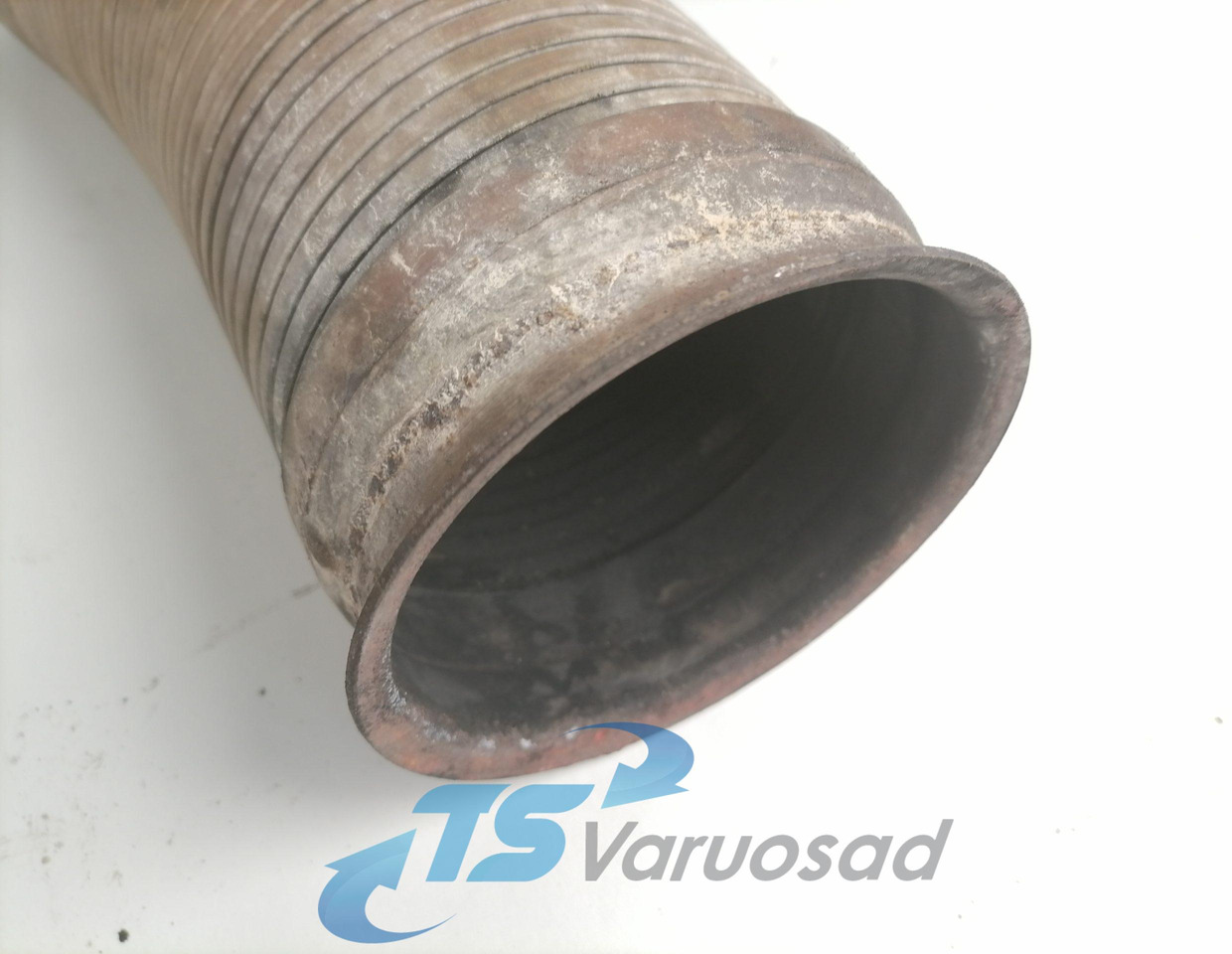 Scania Exhaust pipe 1505749 - Schalldämpfer für LKW: das Bild 2 Scania Exhaust pipe 1505749 - Schalldämpfer für LKW: das Bild 2