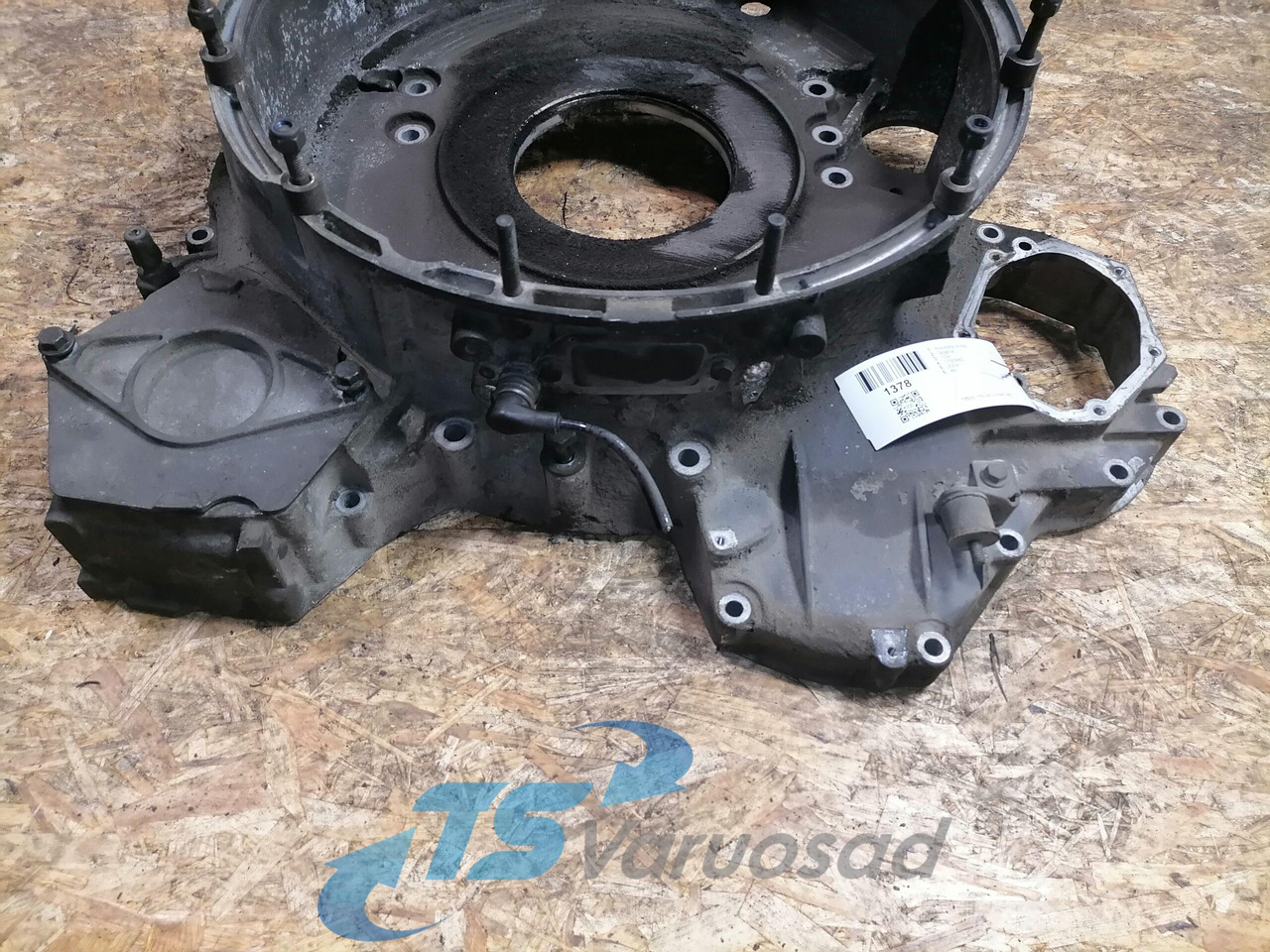 Scania Flywheel housing 1793662 - Schwungscheibe für LKW: das Bild 4 Scania Flywheel housing 1793662 - Schwungscheibe für LKW: das Bild 4