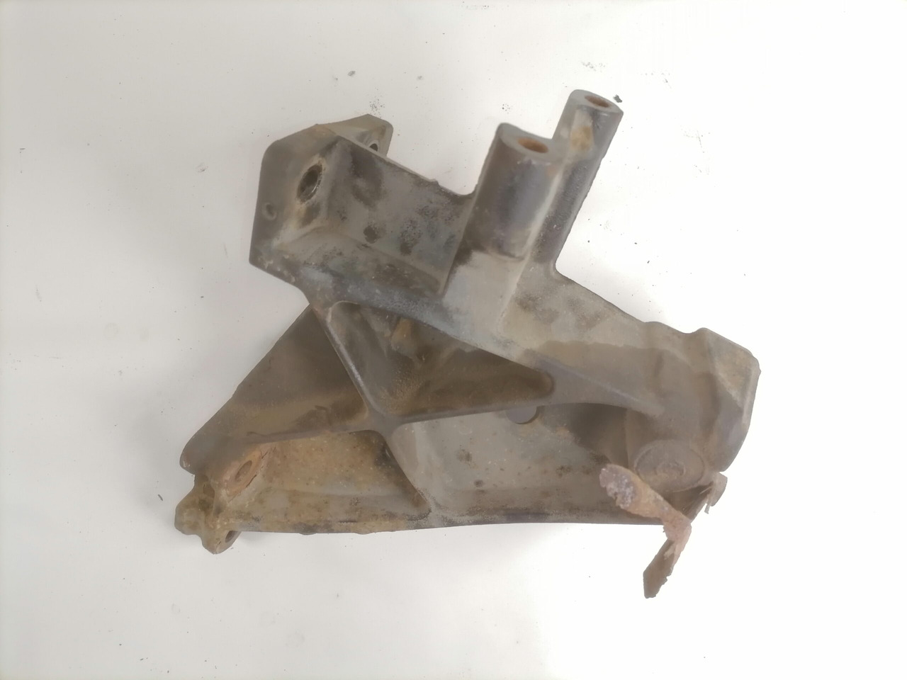 Scania Front bumper carrier 1431601 - Stoßstange für LKW: das Bild 4 Scania Front bumper carrier 1431601 - Stoßstange für LKW: das Bild 4