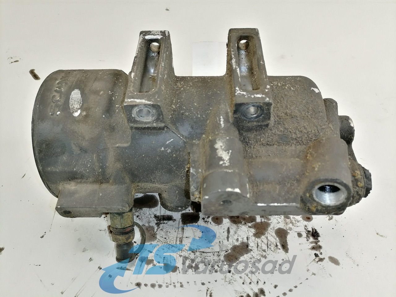 Scania Fuel filter unit 1778647 - Kraftstofffilter für LKW: das Bild 3 Scania Fuel filter unit 1778647 - Kraftstofffilter für LKW: das Bild 3