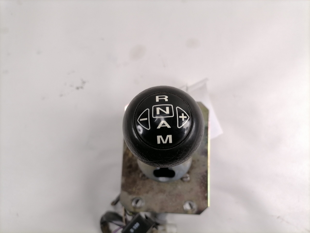 Scania Gear control 1502401 - Getriebe und Teile für LKW: das Bild 2 Scania Gear control 1502401 - Getriebe und Teile für LKW: das Bild 2