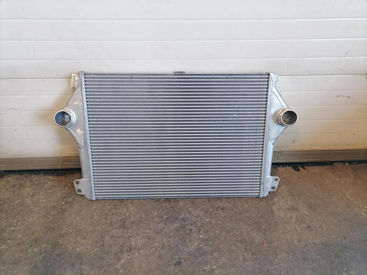 Scania Intercooler radiator 961262 - Interkühler für LKW: das Bild 2 Scania Intercooler radiator 961262 - Interkühler für LKW: das Bild 2