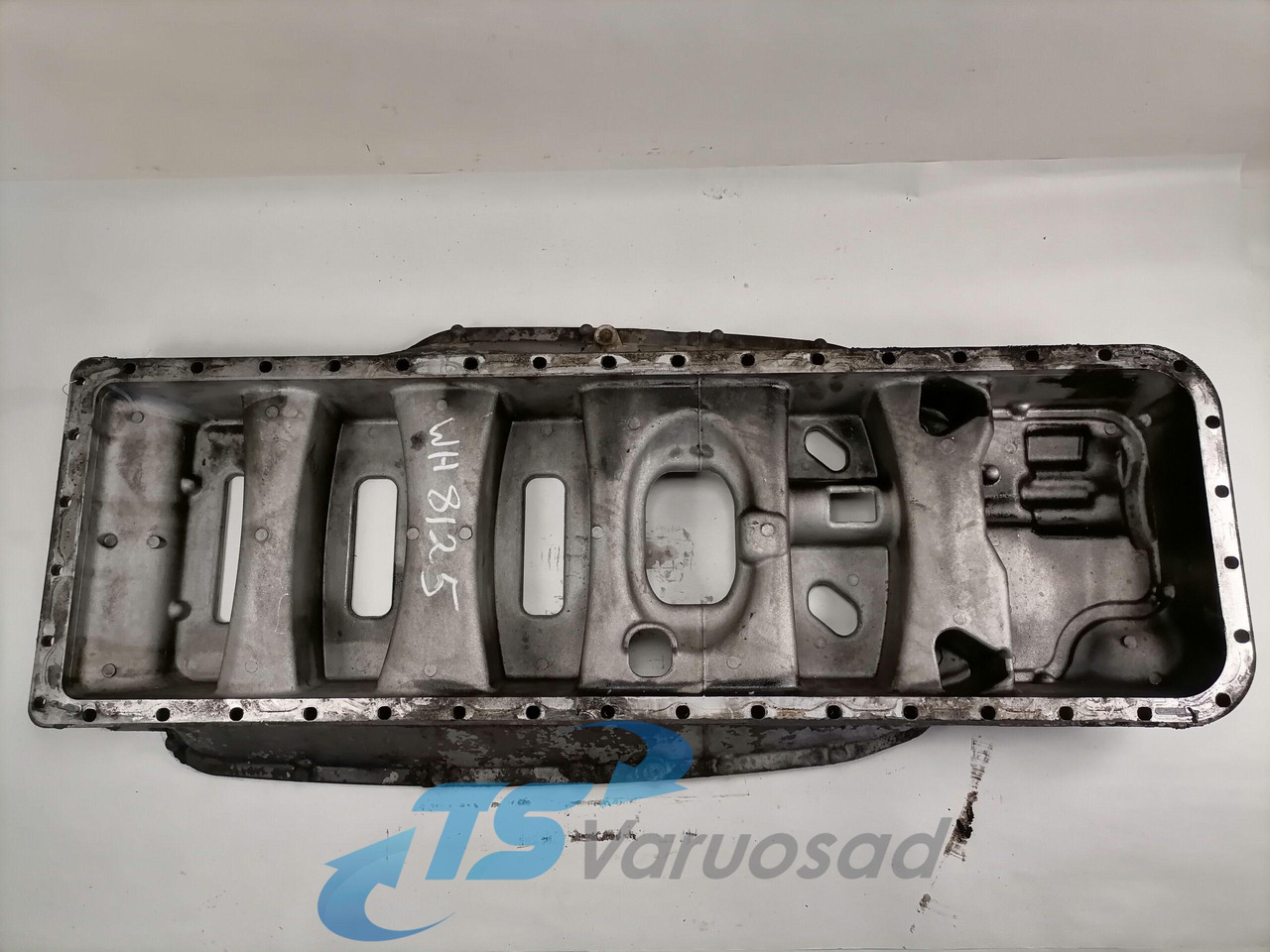 Scania Ladder frame 1942851 - Ölwanne für LKW: das Bild 4 Scania Ladder frame 1942851 - Ölwanne für LKW: das Bild 4