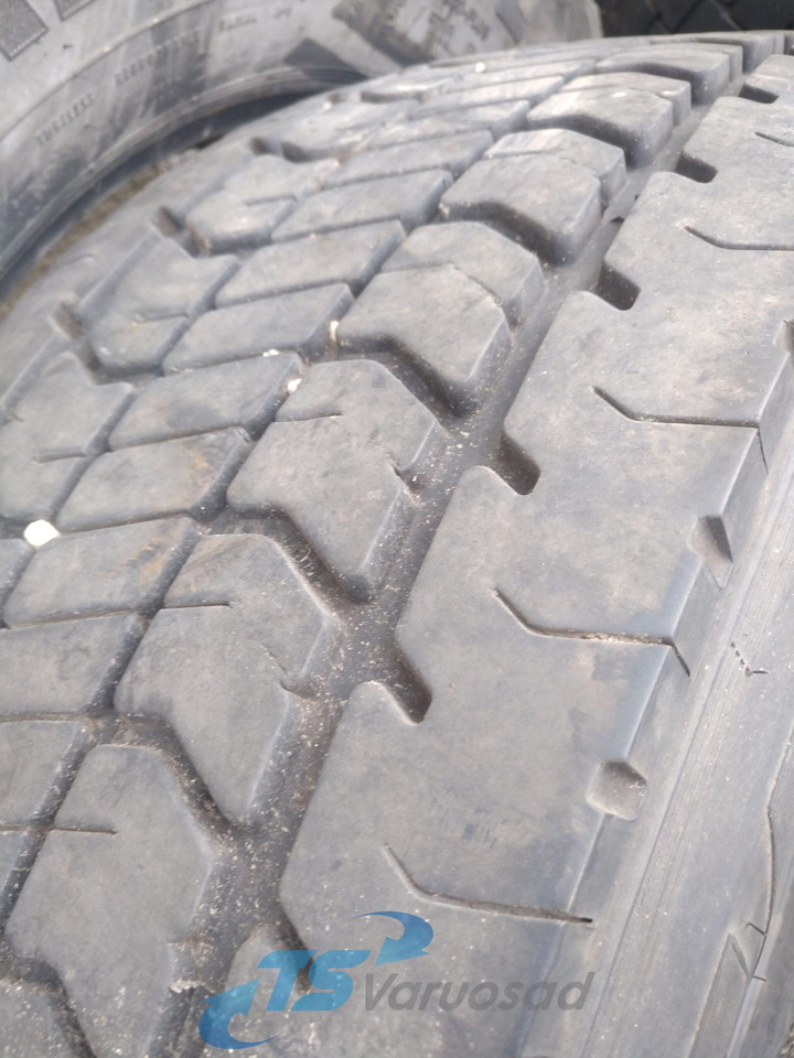 Scania Matador 315/70 R22,5 31570R225 - Felgen und Reifen für LKW: das Bild 1 Scania Matador 315/70 R22,5 31570R225 - Felgen und Reifen für LKW: das Bild 1