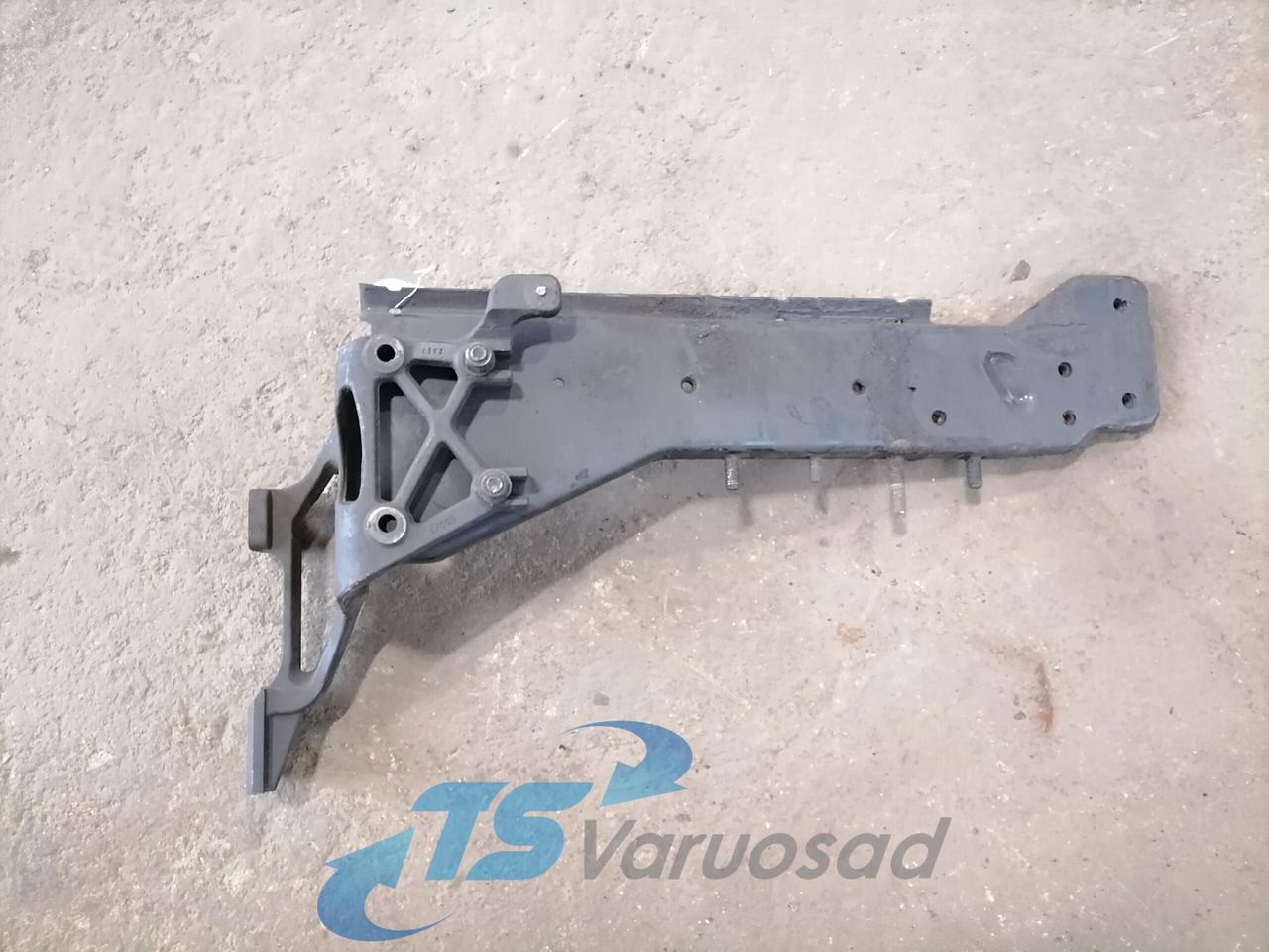 Scania Muffler carrier 1541019 - Schalldämpfer für LKW: das Bild 2 Scania Muffler carrier 1541019 - Schalldämpfer für LKW: das Bild 2