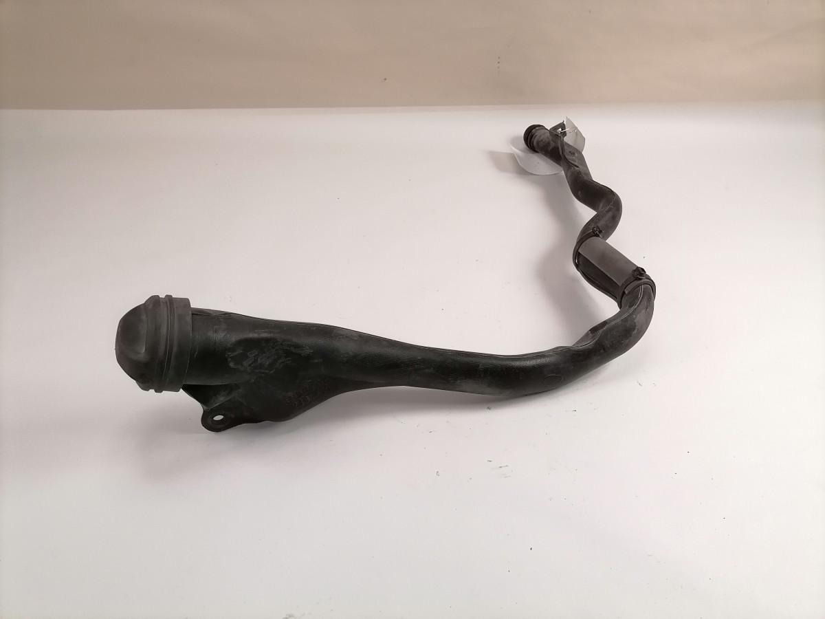 Scania Oil pipe 2334700 - Motor und Teile für LKW: das Bild 2 Scania Oil pipe 2334700 - Motor und Teile für LKW: das Bild 2