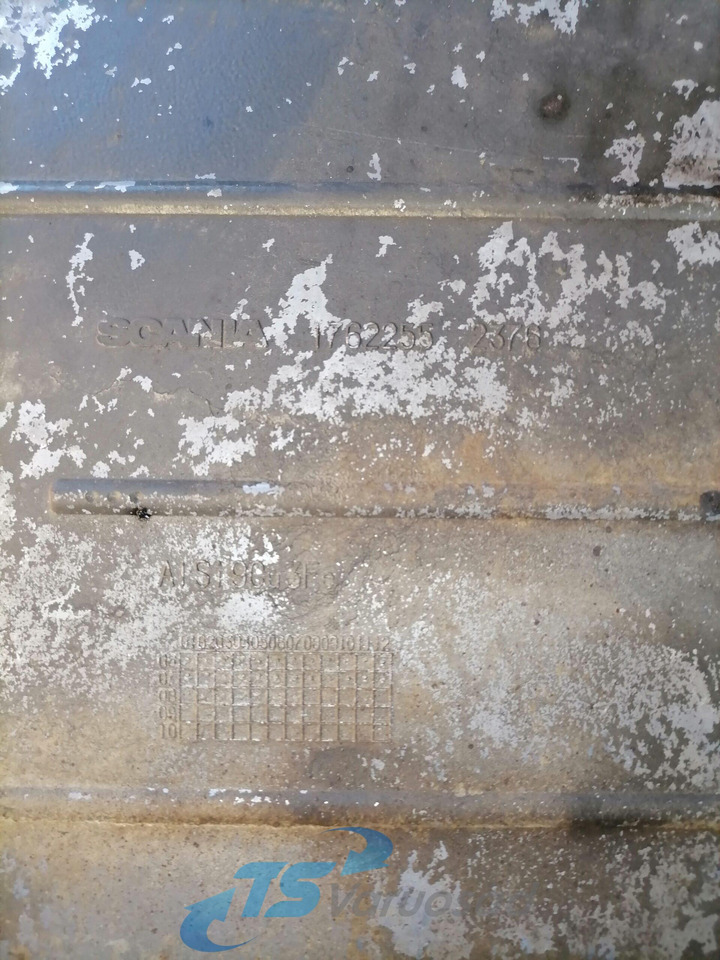 Scania Oil sump 1762255 - Ölwanne für LKW: das Bild 4 Scania Oil sump 1762255 - Ölwanne für LKW: das Bild 4