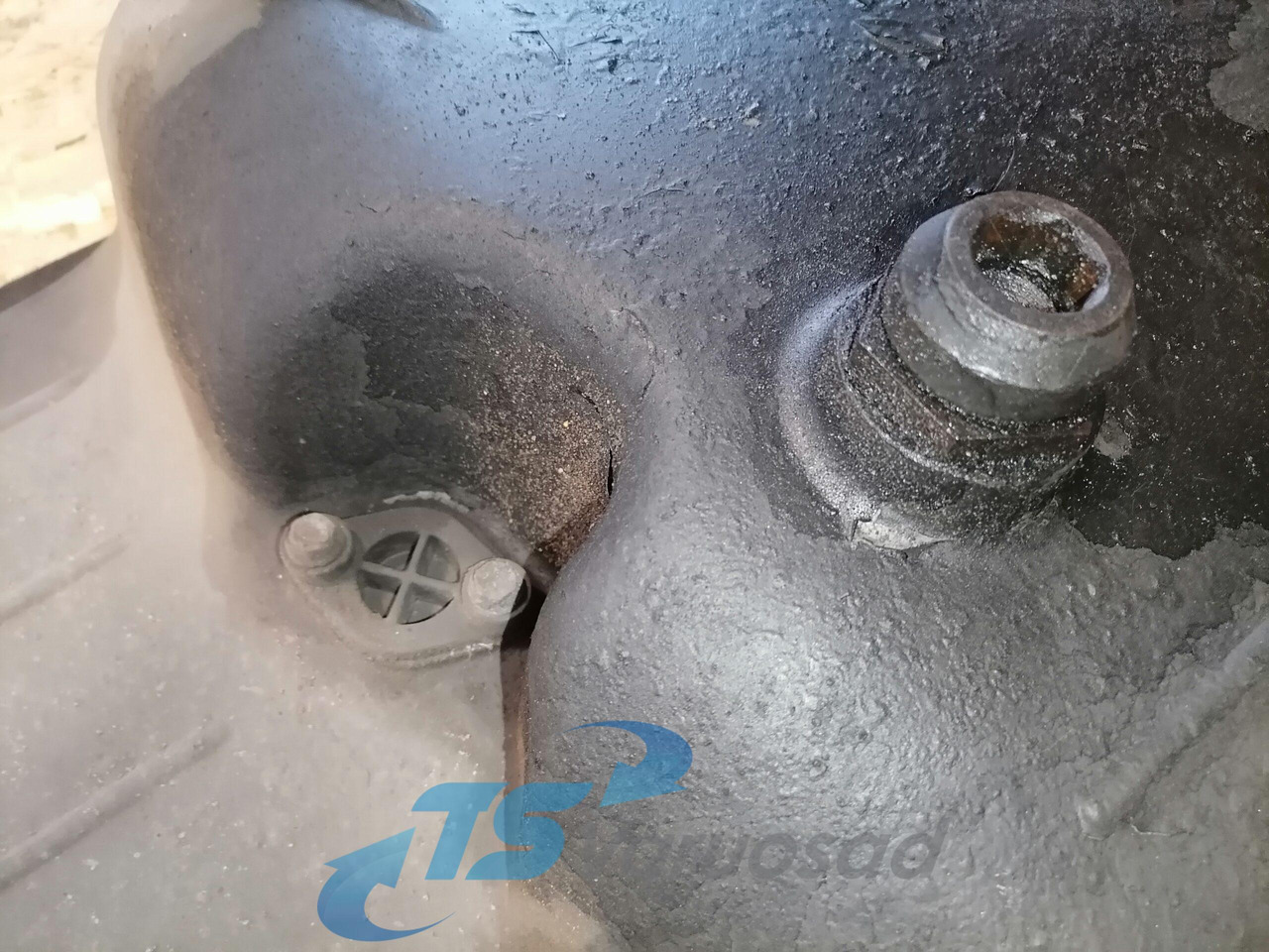 Scania Oil sump 2023780 - Ölwanne für LKW: das Bild 4 Scania Oil sump 2023780 - Ölwanne für LKW: das Bild 4