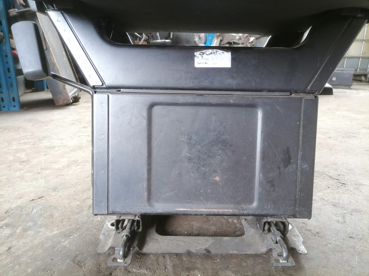 Scania Passenger seat 2401822 - Sitz für LKW: das Bild 3 Scania Passenger seat 2401822 - Sitz für LKW: das Bild 3