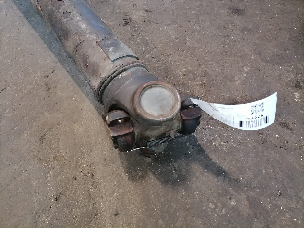 Scania Propeller shaft 1759134 - Kardanwelle für LKW: das Bild 4 Scania Propeller shaft 1759134 - Kardanwelle für LKW: das Bild 4