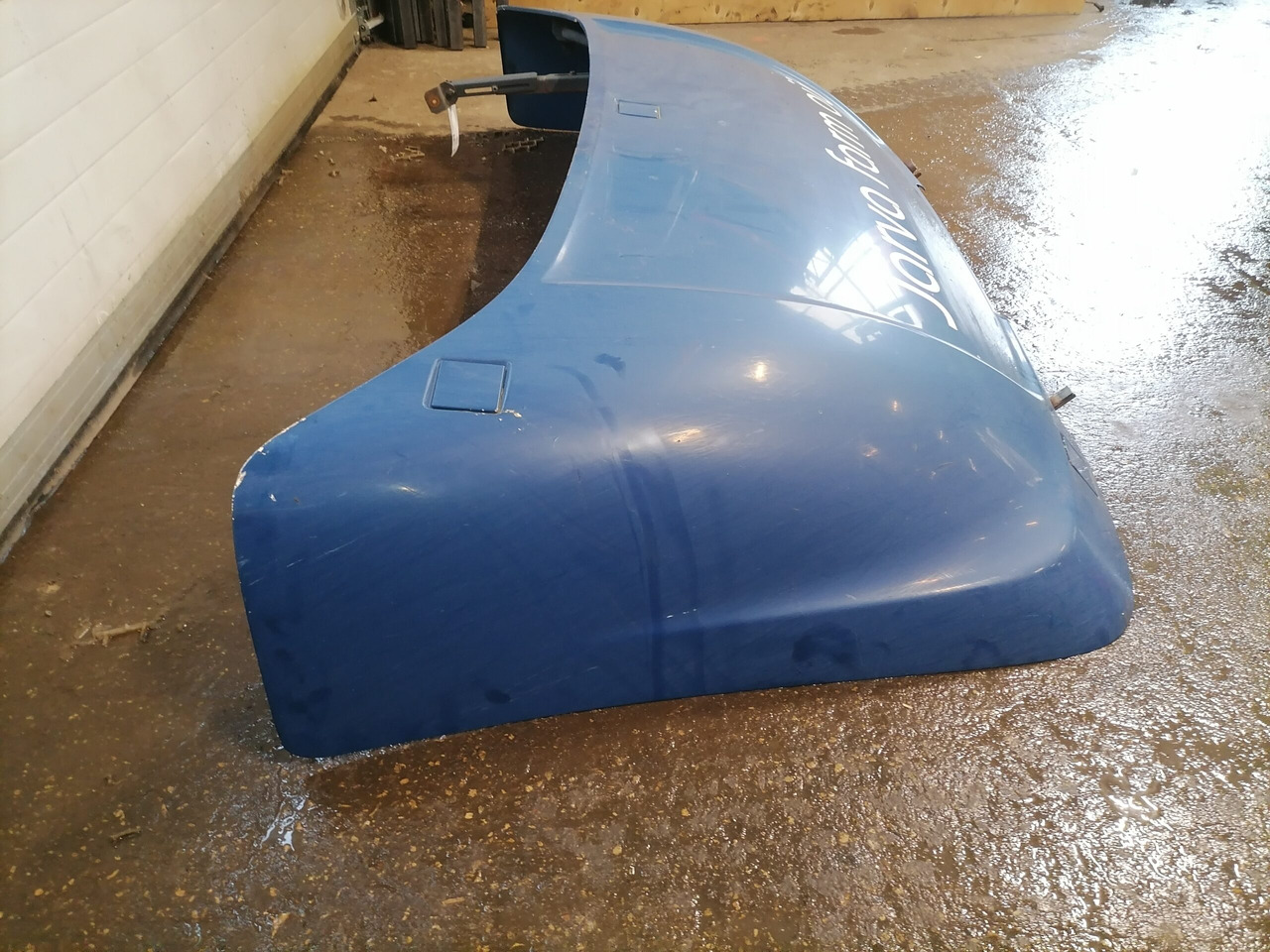 Scania Scania cab wind deflector, roof 1757973 - Aeropack/ Spoiler für LKW: das Bild 4 Scania Scania cab wind deflector, roof 1757973 - Aeropack/ Spoiler für LKW: das Bild 4