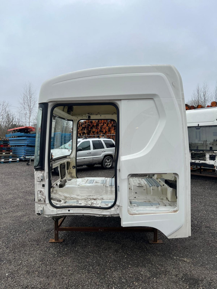Scania Scania kabiin CR20N CR20N - Fahrerhaus und Interieur für LKW: das Bild 3 Scania Scania kabiin CR20N CR20N - Fahrerhaus und Interieur für LKW: das Bild 3