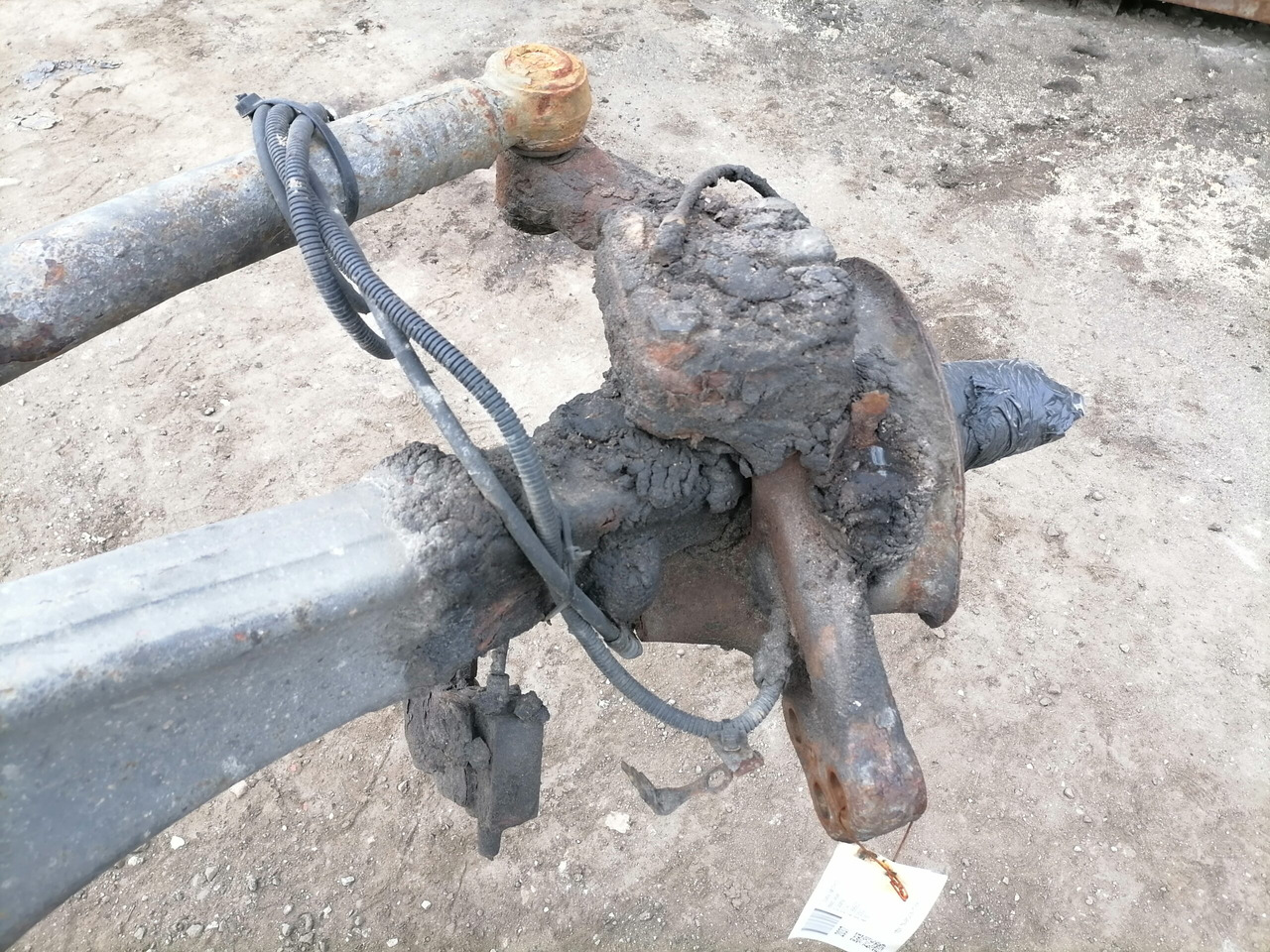 Scania Steering knuckle 1895937 - Achse und Teile für LKW: das Bild 3 Scania Steering knuckle 1895937 - Achse und Teile für LKW: das Bild 3