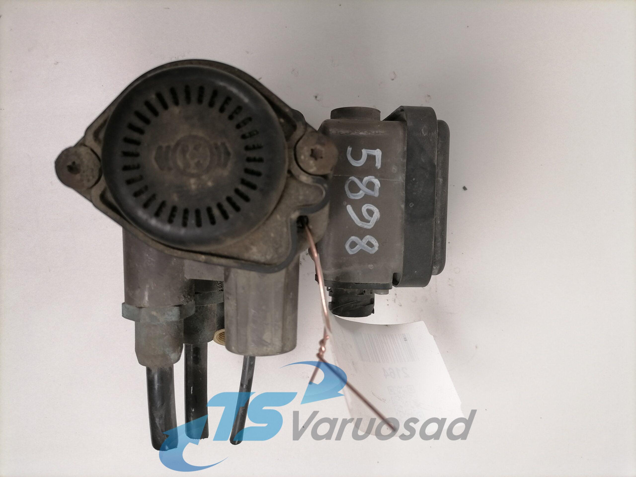 Scania Trailer brake pressure control 1790879 - Bremsventil für LKW: das Bild 5 Scania Trailer brake pressure control 1790879 - Bremsventil für LKW: das Bild 5