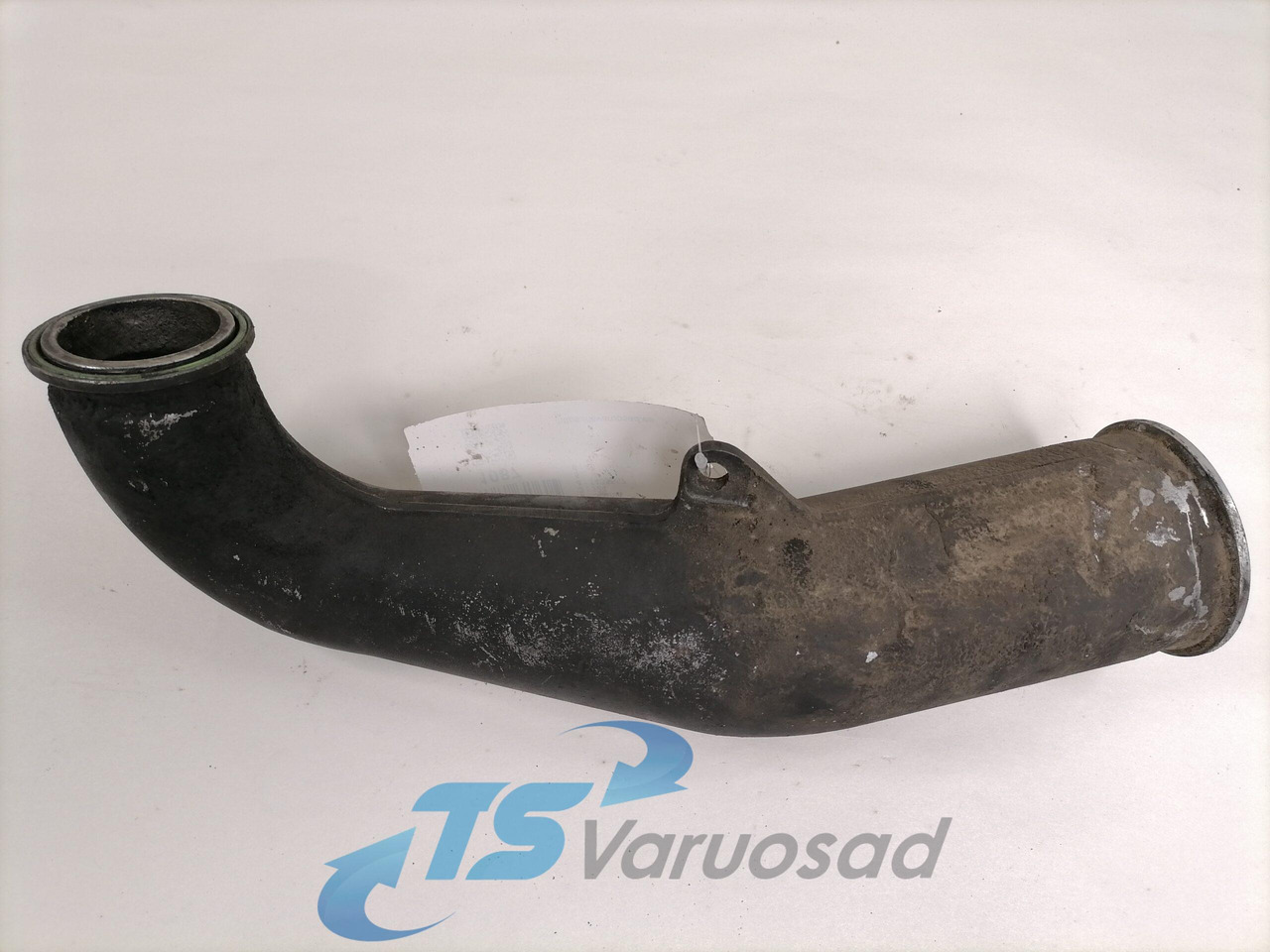 Scania intercooler pipe 1405557 - Interkühler für LKW: das Bild 2 Scania intercooler pipe 1405557 - Interkühler für LKW: das Bild 2