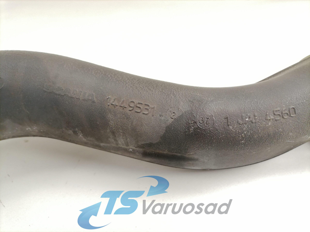 Scania intercooler pipe 1449531 - Interkühler für LKW: das Bild 2 Scania intercooler pipe 1449531 - Interkühler für LKW: das Bild 2