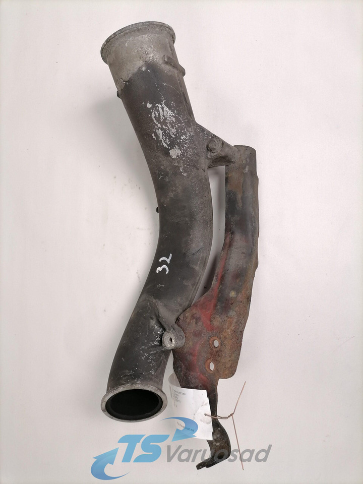 Scania intercooler pipe 1795771 - Interkühler für LKW: das Bild 2 Scania intercooler pipe 1795771 - Interkühler für LKW: das Bild 2