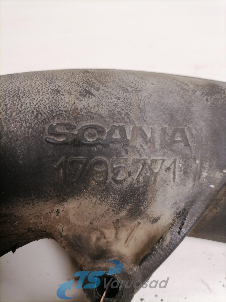 Scania intercooler pipe 1795771 - Interkühler für LKW: das Bild 4 Scania intercooler pipe 1795771 - Interkühler für LKW: das Bild 4