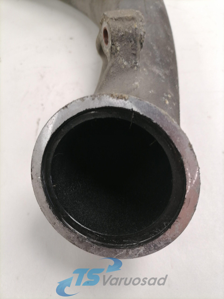 Scania intercooler pipe 1813102 - Interkühler für LKW: das Bild 2 Scania intercooler pipe 1813102 - Interkühler für LKW: das Bild 2
