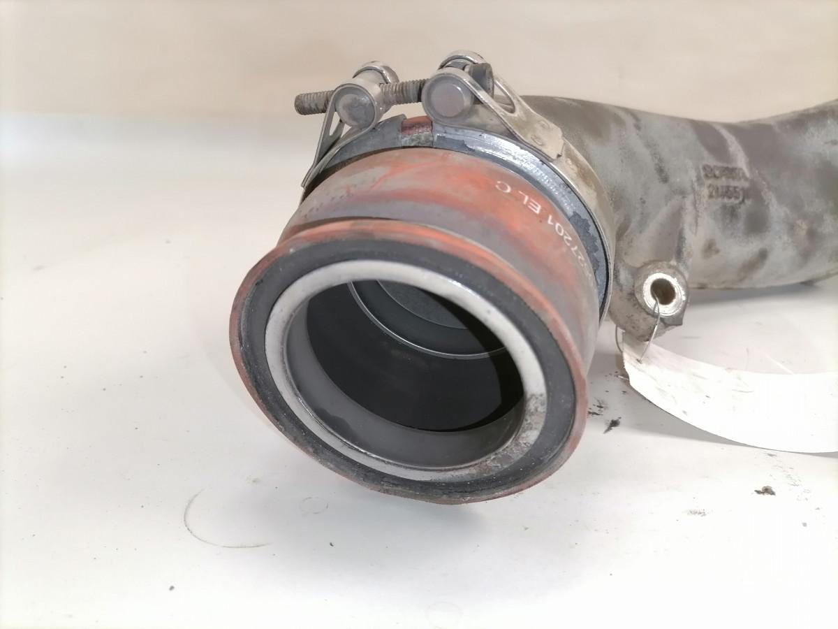 Scania intercooler pipe 2145516 - Interkühler für LKW: das Bild 4 Scania intercooler pipe 2145516 - Interkühler für LKW: das Bild 4