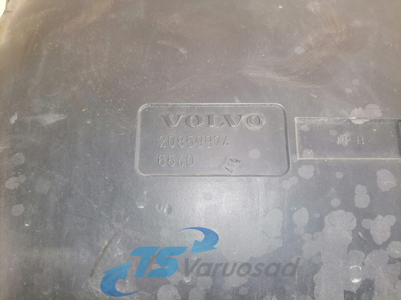 Volvo Air filter housing 20859974 - Luftansaugsystem für LKW: das Bild 5 Volvo Air filter housing 20859974 - Luftansaugsystem für LKW: das Bild 5