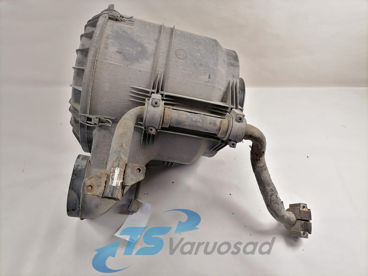 Volvo Air filter housing 21115476 - Luftansaugsystem für LKW: das Bild 3 Volvo Air filter housing 21115476 - Luftansaugsystem für LKW: das Bild 3