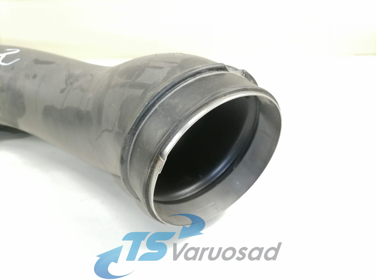 Volvo Air intake 20939724 - Luftansaugsystem für LKW: das Bild 3 Volvo Air intake 20939724 - Luftansaugsystem für LKW: das Bild 3