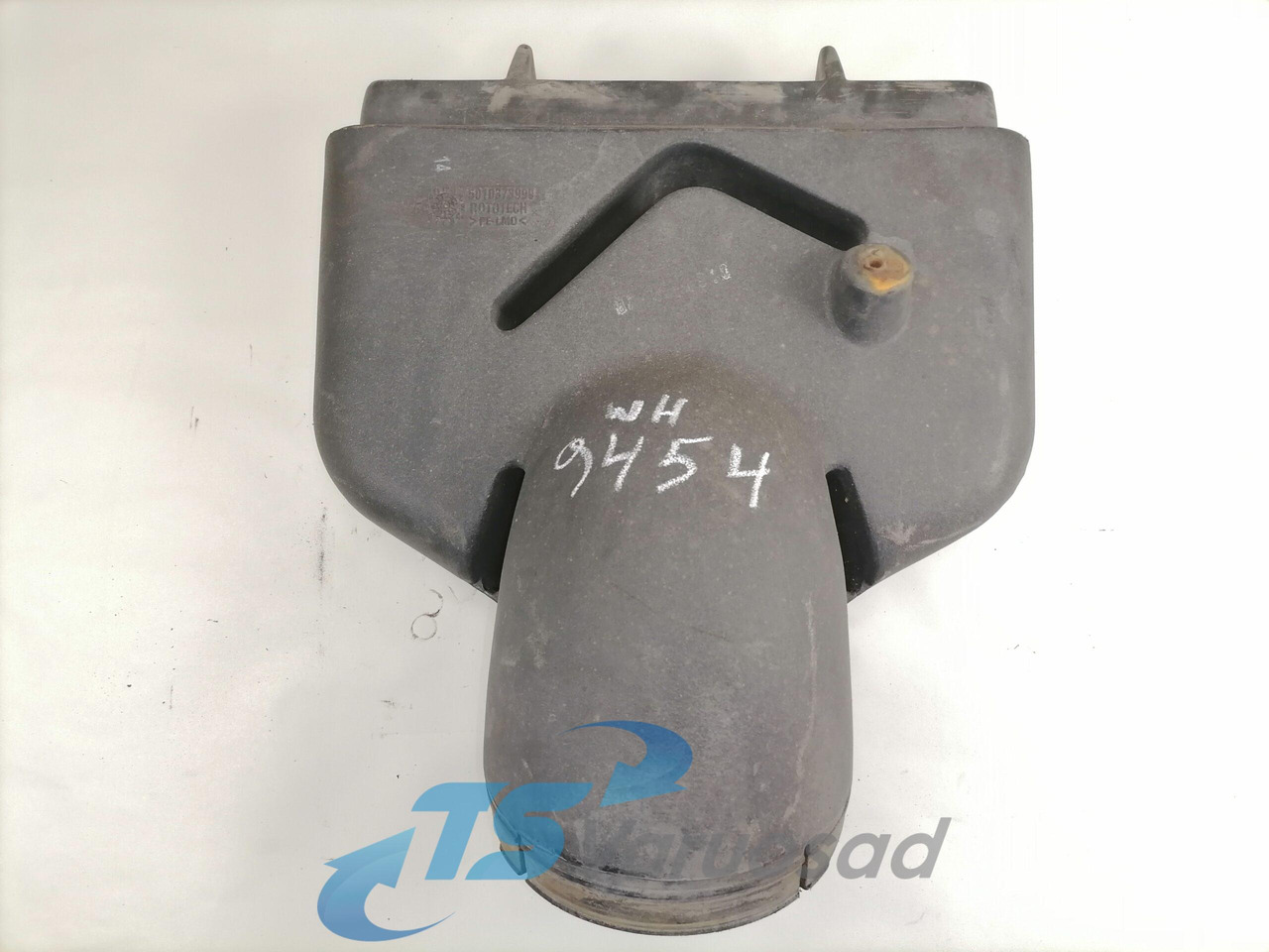 Volvo Air intake 5010373999 - Luftansaugsystem für LKW: das Bild 3 Volvo Air intake 5010373999 - Luftansaugsystem für LKW: das Bild 3