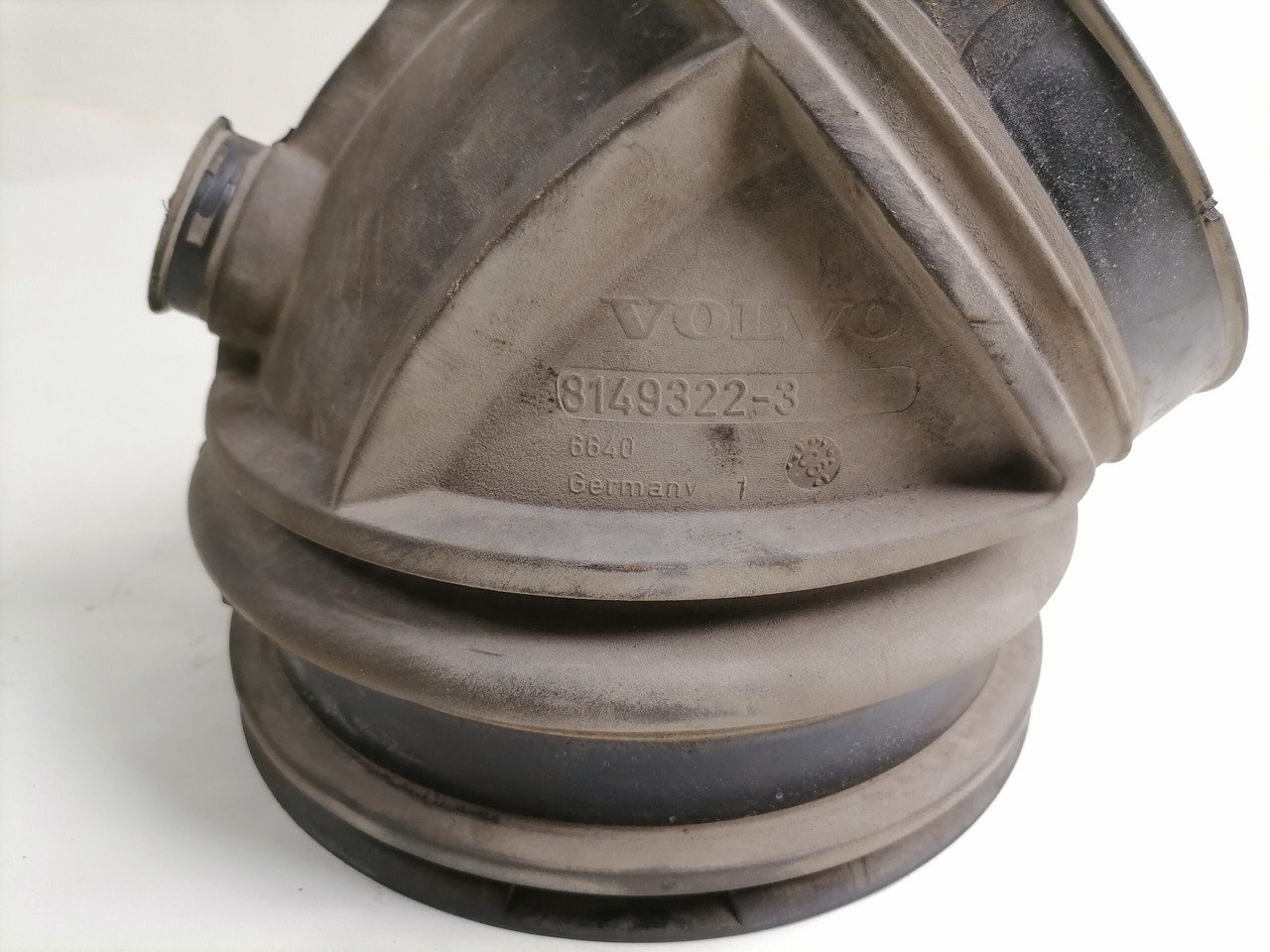 Volvo Air intake 8149322 - Luftansaugsystem für LKW: das Bild 5 Volvo Air intake 8149322 - Luftansaugsystem für LKW: das Bild 5