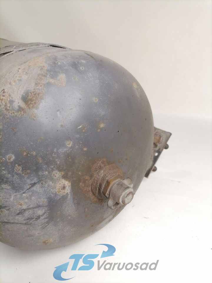 Volvo Air tank 12345 - Universalteil für LKW: das Bild 2 Volvo Air tank 12345 - Universalteil für LKW: das Bild 2