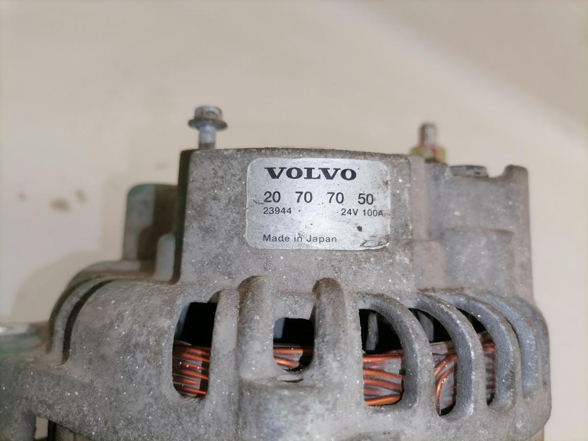 Volvo Alternator 20707050 - Lichtmaschine für LKW: das Bild 5 Volvo Alternator 20707050 - Lichtmaschine für LKW: das Bild 5