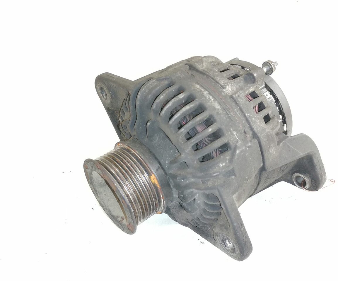 Volvo Alternator 20741686 - Lichtmaschine für LKW: das Bild 1 Volvo Alternator 20741686 - Lichtmaschine für LKW: das Bild 1