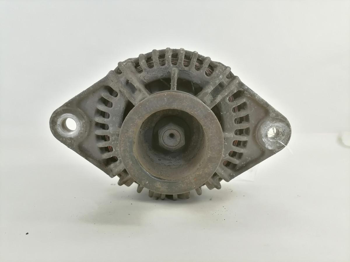Volvo Alternator 21257552 - Lichtmaschine für LKW: das Bild 3 Volvo Alternator 21257552 - Lichtmaschine für LKW: das Bild 3