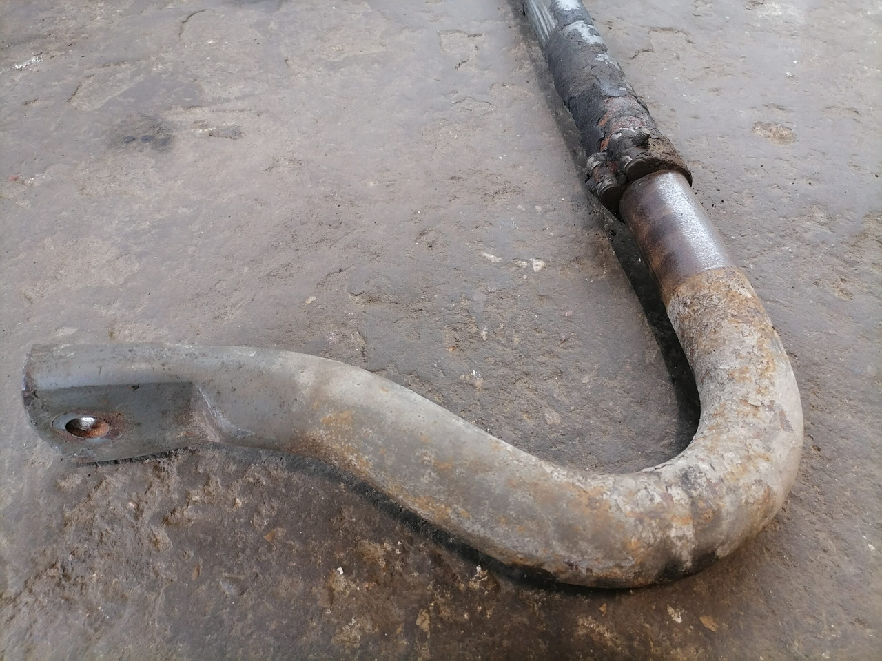 Volvo Anti-roll bar 1075683 - Stabilisator für LKW: das Bild 3 Volvo Anti-roll bar 1075683 - Stabilisator für LKW: das Bild 3