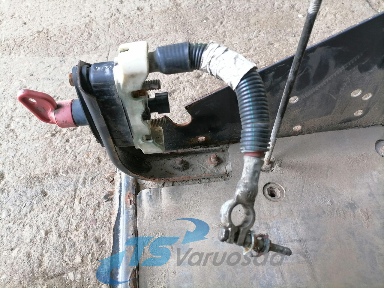 Volvo Battery box 21046415 - Batterie für LKW: das Bild 5 Volvo Battery box 21046415 - Batterie für LKW: das Bild 5
