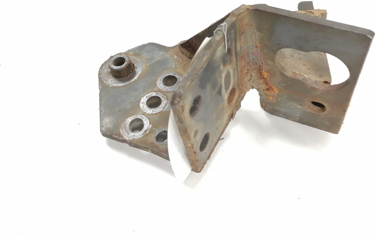 Volvo Bumper bracket 20499243 - Stoßstange für LKW: das Bild 3 Volvo Bumper bracket 20499243 - Stoßstange für LKW: das Bild 3