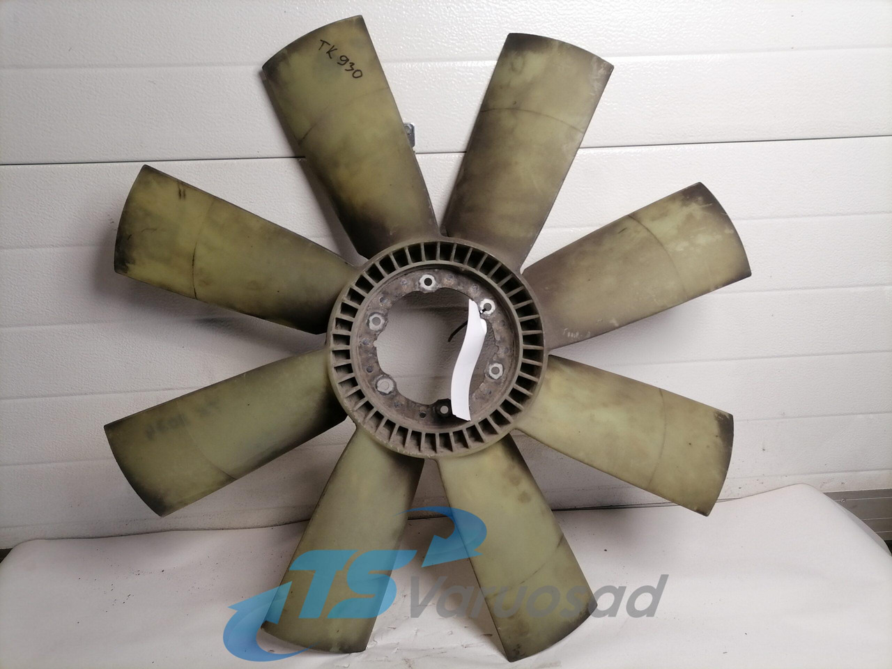 Volvo Cooling fan 1674865 - Ventilator für LKW: das Bild 1 Volvo Cooling fan 1674865 - Ventilator für LKW: das Bild 1