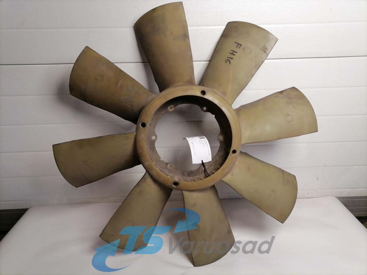 Volvo Cooling fan 20805997 - Ventilator für LKW: das Bild 1 Volvo Cooling fan 20805997 - Ventilator für LKW: das Bild 1