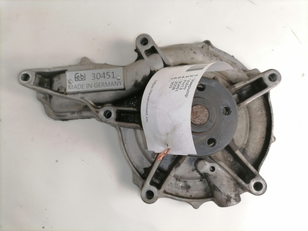 Volvo Cooling pump 30451 - Universalteil für LKW: das Bild 3 Volvo Cooling pump 30451 - Universalteil für LKW: das Bild 3