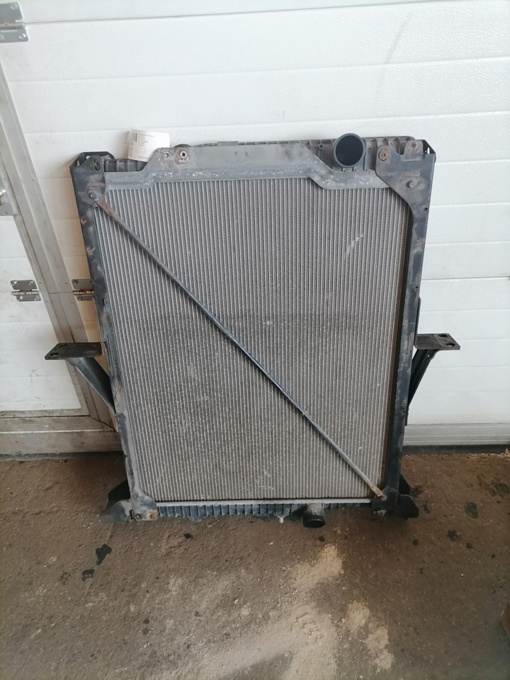 Volvo Cooling radiator 21384581 - Kühler für LKW: das Bild 1 Volvo Cooling radiator 21384581 - Kühler für LKW: das Bild 1