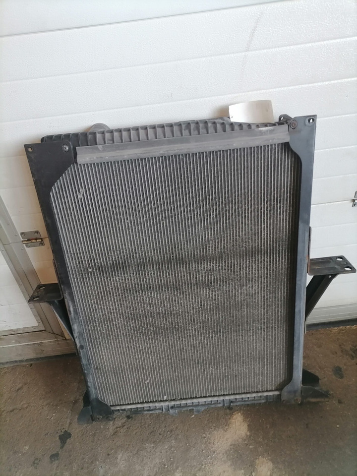 Volvo Cooling radiator 21384581 - Kühler für LKW: das Bild 2 Volvo Cooling radiator 21384581 - Kühler für LKW: das Bild 2
