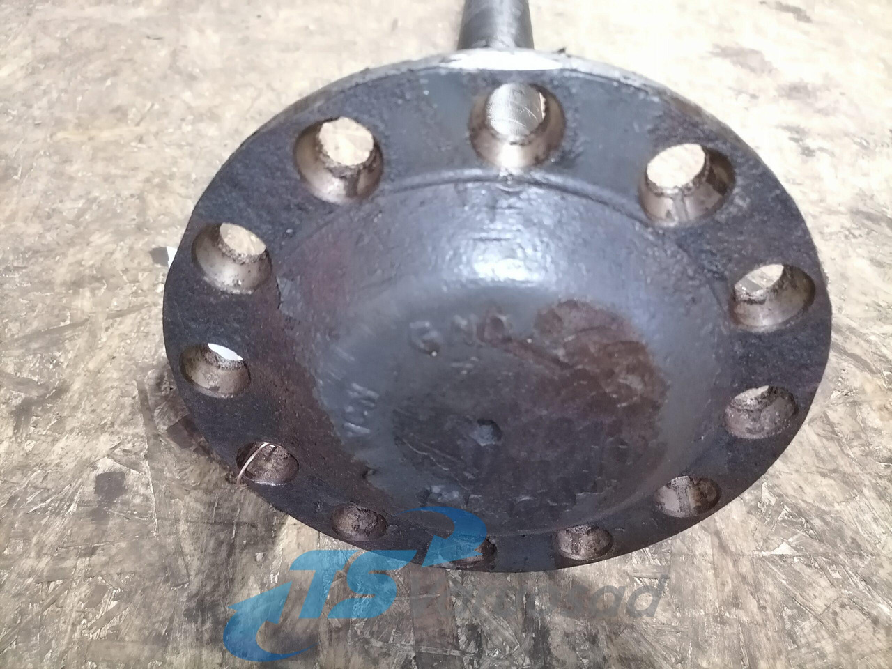 Volvo Drive shaft 20836838 - Antriebswelle für LKW: das Bild 3 Volvo Drive shaft 20836838 - Antriebswelle für LKW: das Bild 3