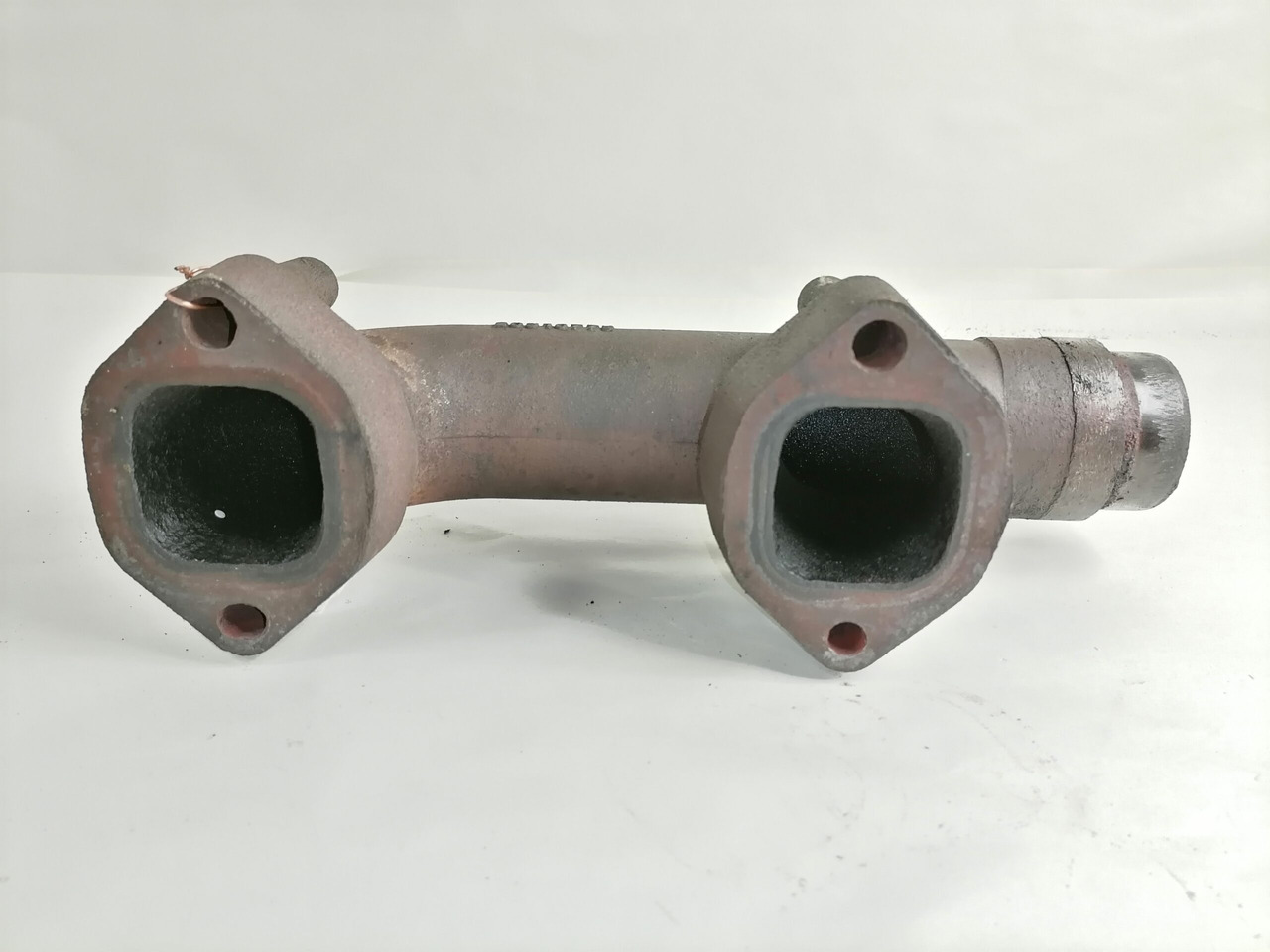 Volvo Exhaust mainfold 20910779 - Abgaskrümmer für LKW: das Bild 4 Volvo Exhaust mainfold 20910779 - Abgaskrümmer für LKW: das Bild 4