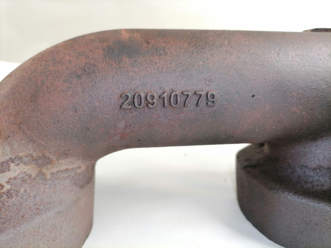 Volvo Exhaust mainfold 20910779 - Abgaskrümmer für LKW: das Bild 2 Volvo Exhaust mainfold 20910779 - Abgaskrümmer für LKW: das Bild 2