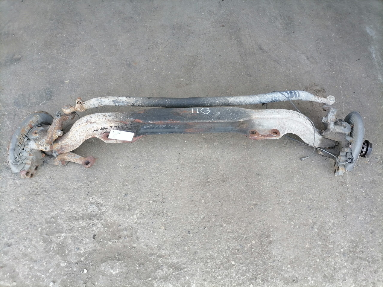 Volvo First axel housing 20399060 - Vorderachse für LKW: das Bild 5 Volvo First axel housing 20399060 - Vorderachse für LKW: das Bild 5