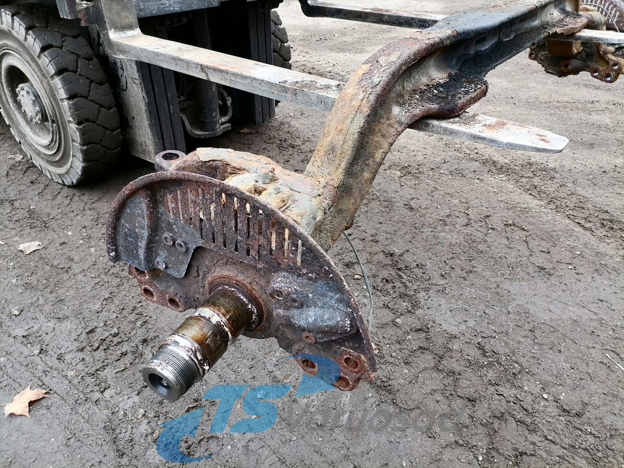 Volvo First axel housing 20399067 - Vorderachse für LKW: das Bild 4 Volvo First axel housing 20399067 - Vorderachse für LKW: das Bild 4