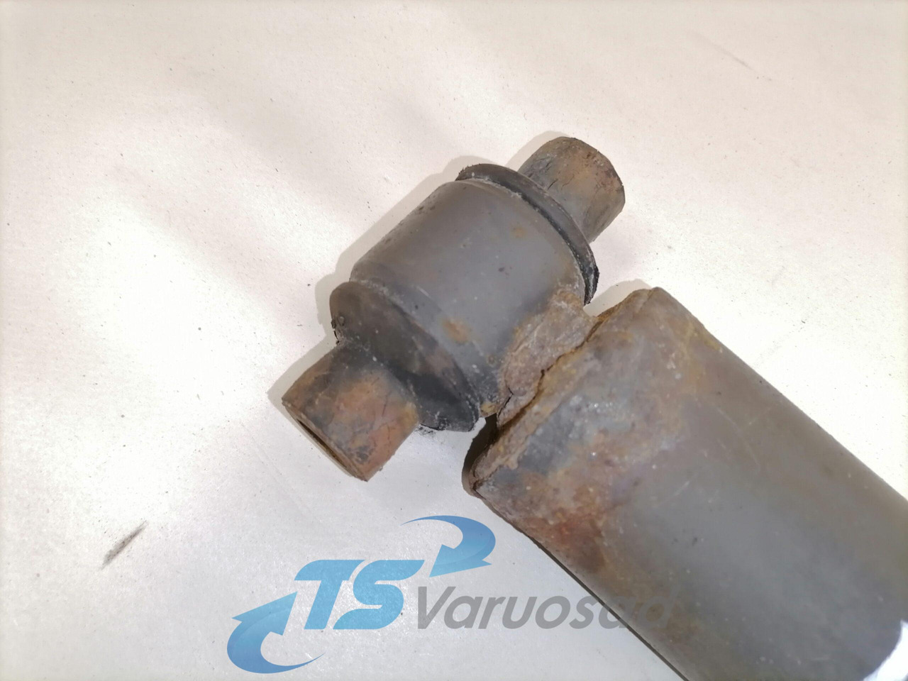Volvo First axel shock absorber 21866530 - Stoßdämpfer für LKW: das Bild 2 Volvo First axel shock absorber 21866530 - Stoßdämpfer für LKW: das Bild 2